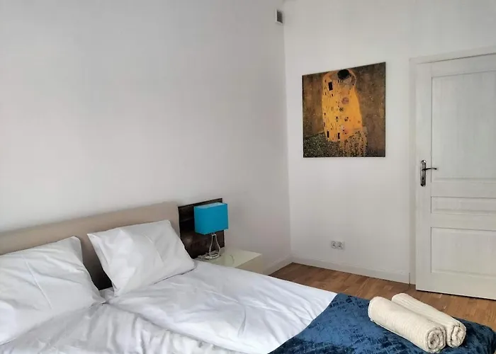 B10 Premium Wiejska2-sejm Apartment Warsaw