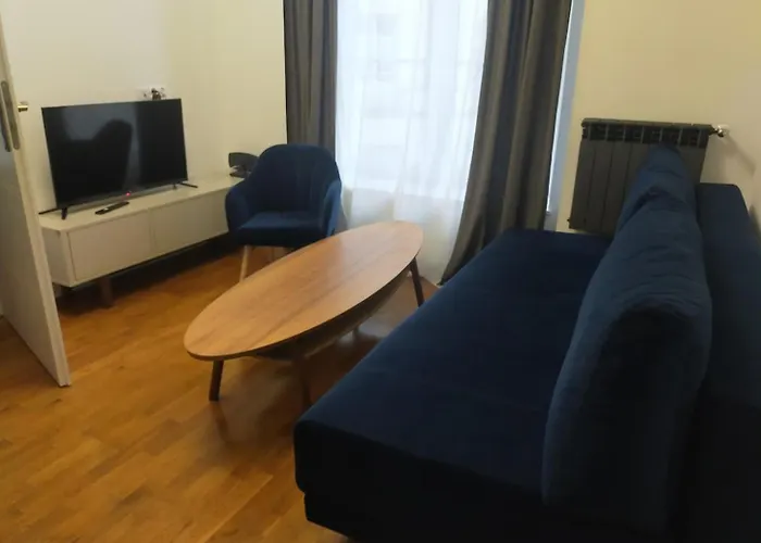 Apartment B10 Premium Wiejska2-sejm Warsaw